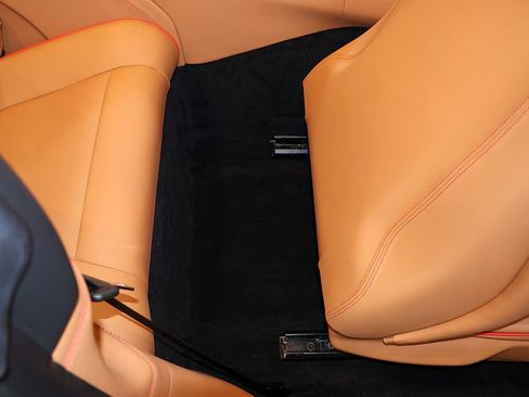 Certified 2022 Ferrari Portofino M RWD image 34