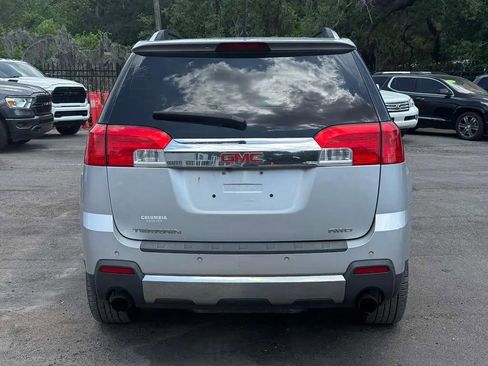 Used 2010 GMC Terrain SLT AWD/4WD image 5
