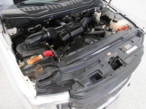 Used 2017 Ford F250 XL w/ Power Equipment Group image 36