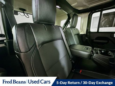 Certified 2021 Jeep Wrangler Unlimited Freedom Edition image 27