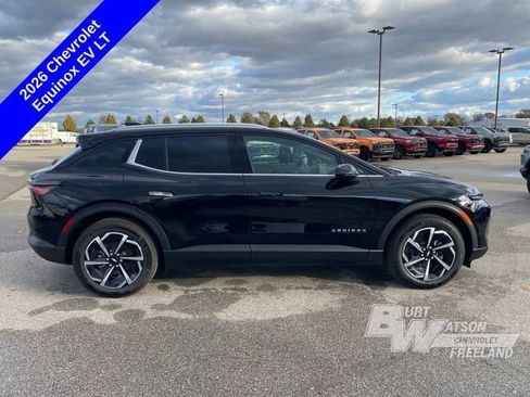 New 2026 Chevrolet Equinox EV LT image 7