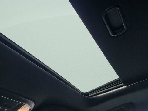 Used 2019 Jeep Grand Cherokee Altitude image 20