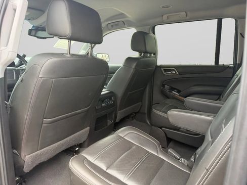 Used 2019 GMC Yukon XL Denali RWD image 27