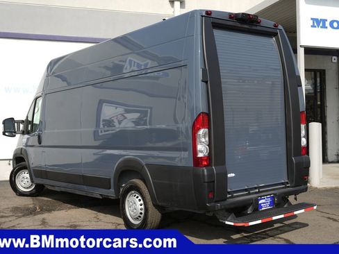 Used 2024 RAM ProMaster 3500 FWD image 4