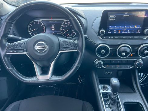 Used 2022 Nissan Sentra SV image 14