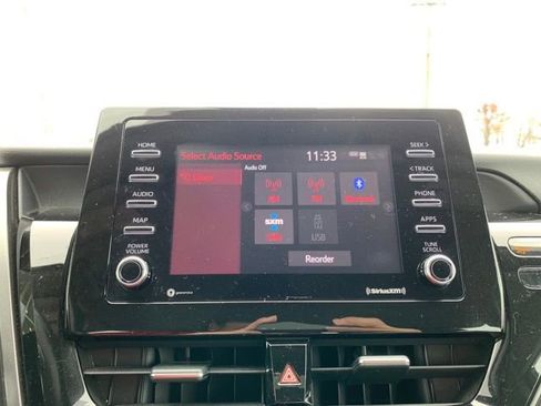 Used 2021 Toyota Camry SE image 21