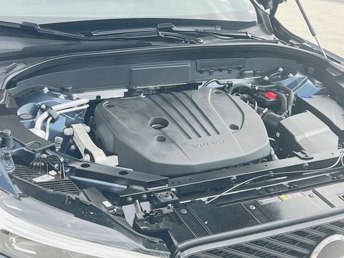 New 2026 Volvo XC60 B5 Plus w/ Protection Package Premier image 28
