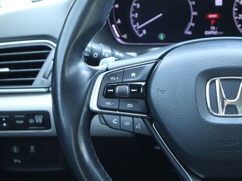 Used 2020 Honda Accord Touring image 22