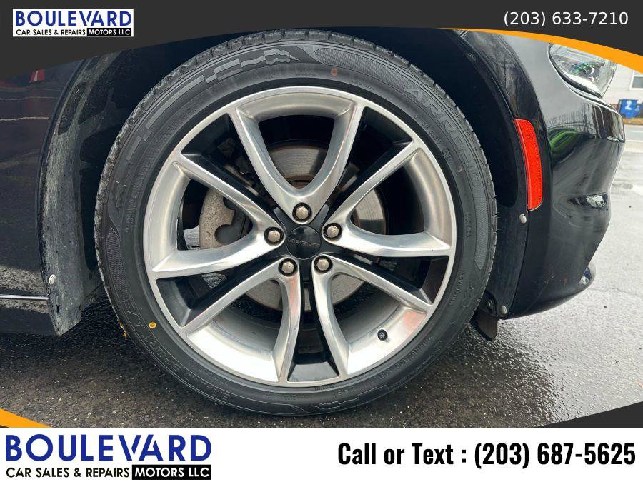 Used 2016 Dodge Charger R/T RWD image 26