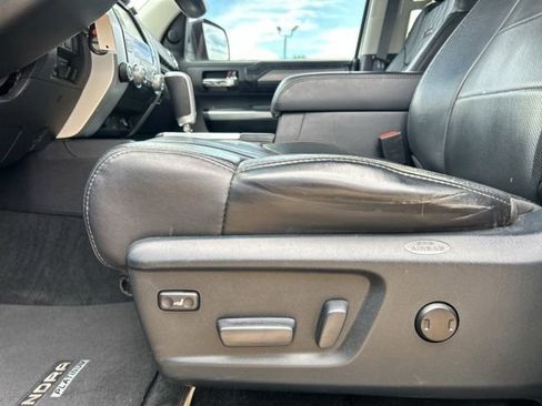 Used 2017 Toyota Tundra Platinum AWD/4WD image 30