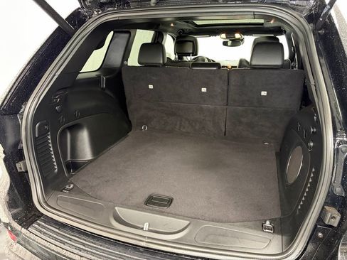 Used 2021 Jeep Grand Cherokee Limited X AWD/4WD image 7