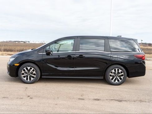New 2026 Honda Odyssey EX-L image 4