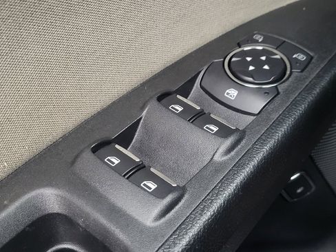 Used 2018 Ford Fusion S FWD image 27