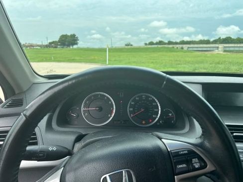 Used 2009 Honda Accord EX-L image 10