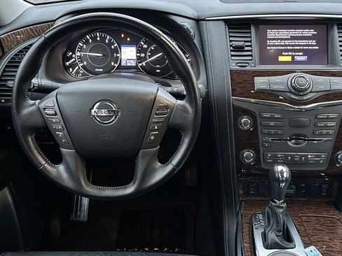 Used 2020 Nissan Armada SL w/ Premium Package image 29