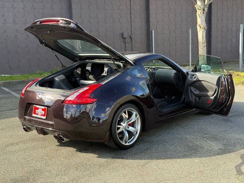 Used 2010 Nissan 370Z Coupe w/ Sport Pkg RWD image 20