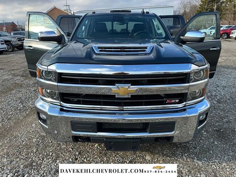 Used 2018 Chevrolet Silverado 2500 LTZ w/ LTZ Plus Package image 8