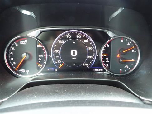 Used 2024 Chevrolet Blazer Premier w/ Enhanced Convenience Package AWD/4WD image 19