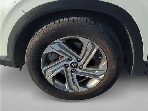 Used 2022 Hyundai Santa Fe SEL FWD image 7