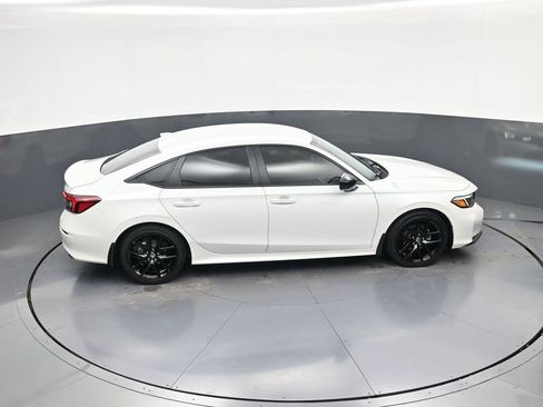 Used 2025 Honda Civic Sport image 35