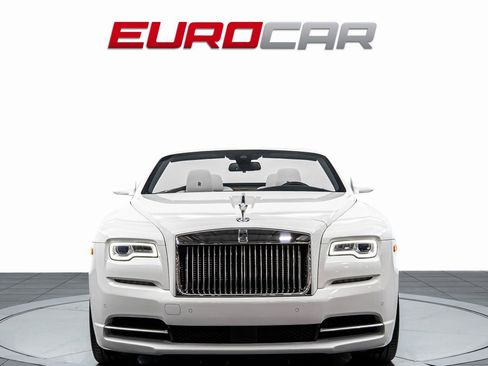 Used 2016 Rolls-Royce Dawn image 10