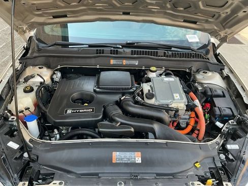 Used 2019 Ford Fusion Titanium FWD image 24