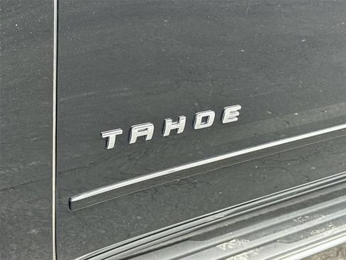 Used 2018 Chevrolet Tahoe Premier AWD/4WD image 33