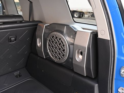 Used 2008 Toyota FJ Cruiser 2WD image 24