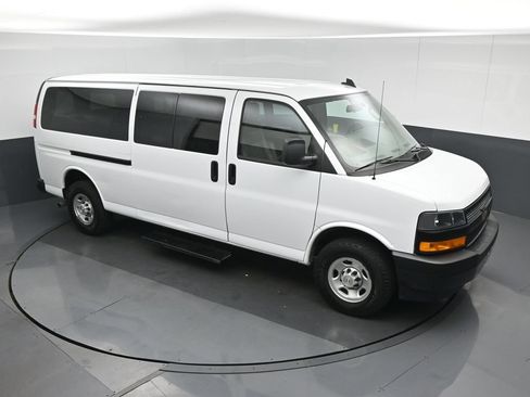 Used 2023 Chevrolet Express 3500 LS RWD image 50