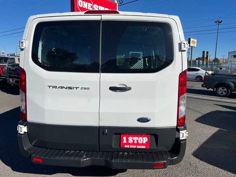 Used 2016 Ford Transit 250 130 Low Roof w/ Exterior Upgrade Package RWD image 6