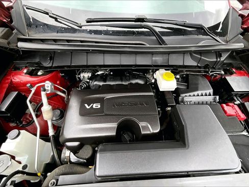 Used 2022 Nissan Pathfinder SL w/ Lighting Package (N92) image 30