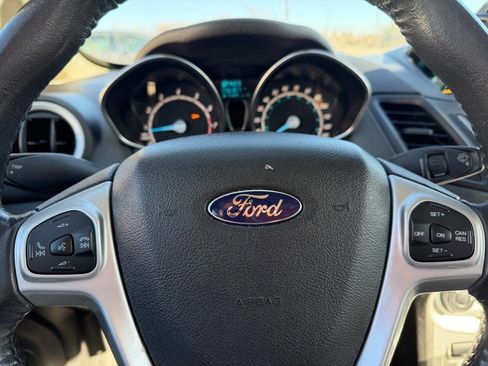 Used 2016 Ford Fiesta SE image 22