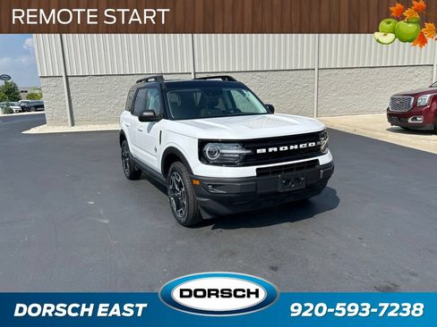 Certified 2023 Ford Bronco Sport Outer Banks w/ Tech Package AWD/4WD image 4