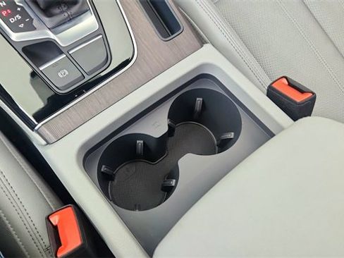 Used 2024 Audi Q5 2.0T Premium Plus w/ Premium Plus Package image 50