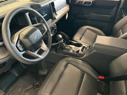 New 2026 Ford Bronco Badlands w/ Wildtrak Package AWD/4WD image 12