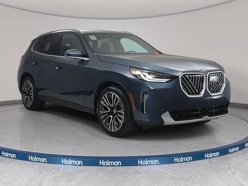 New 2026 BMW X3 xDrive30i w/ Premium Package AWD/4WD image 3
