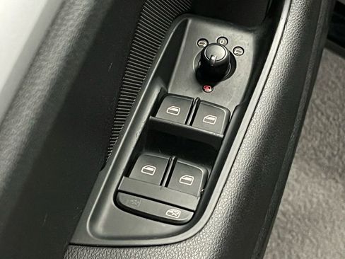 Used 2015 Audi A3 1.8T Premium image 14