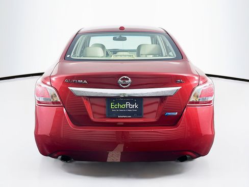 Used 2013 Nissan Altima 2.5 SL w/ 2.5 Moonroof Pkg FWD image 7