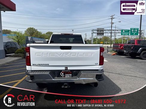 Used 2024 Chevrolet Silverado 2500 LT AWD/4WD image 6