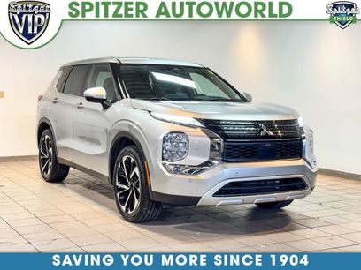Used 2024 Mitsubishi Outlander SE