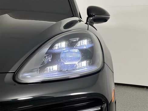 Certified 2023 Porsche Cayenne Turbo S image 15