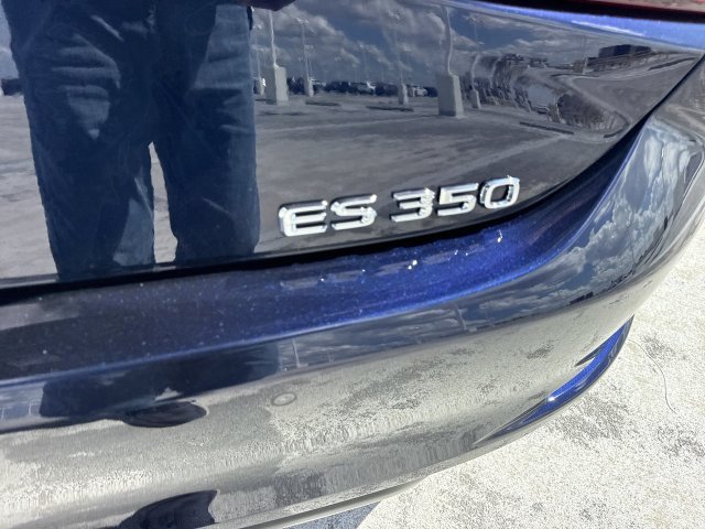 Certified 2025 Lexus ES 350 w/ Premium Package FWD image 25
