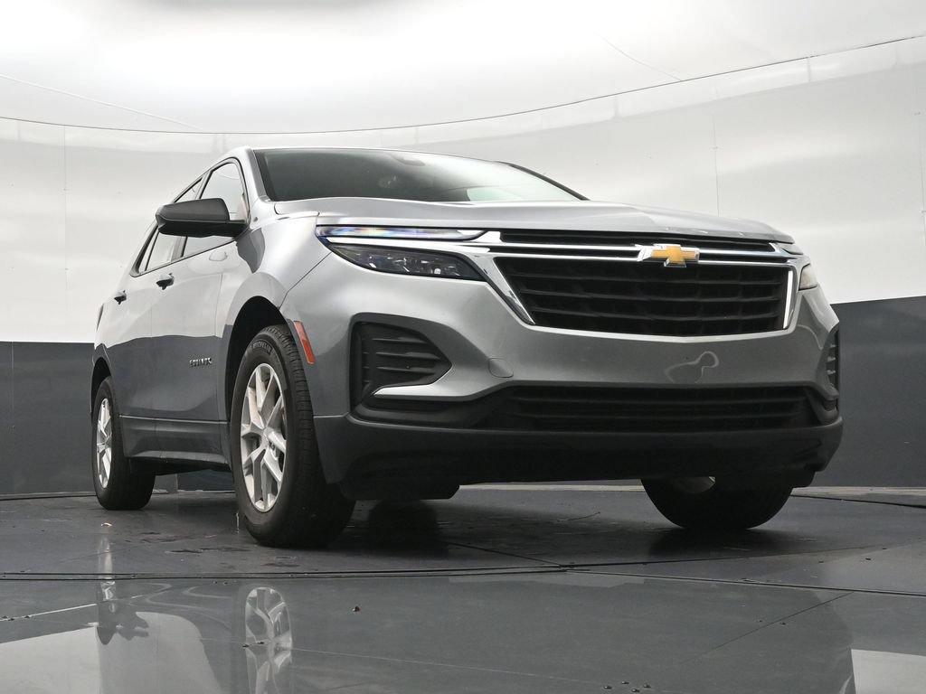 Used 2024 Chevrolet Equinox LS FWD image 29