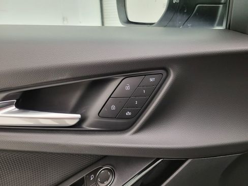 New 2026 Chevrolet Equinox RS w/ Convenience Package III FWD image 3