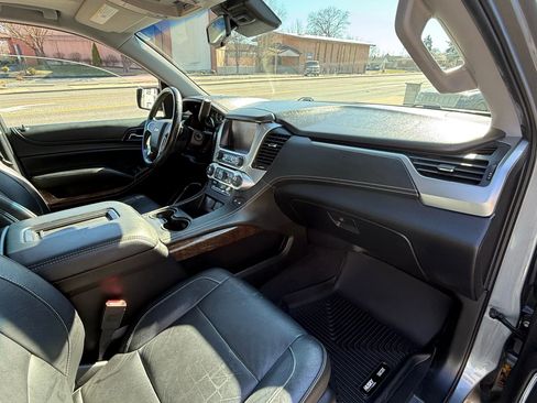 Used 2018 Chevrolet Tahoe LT image 21