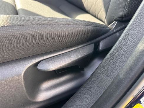 Certified 2023 Toyota Corolla LE image 15