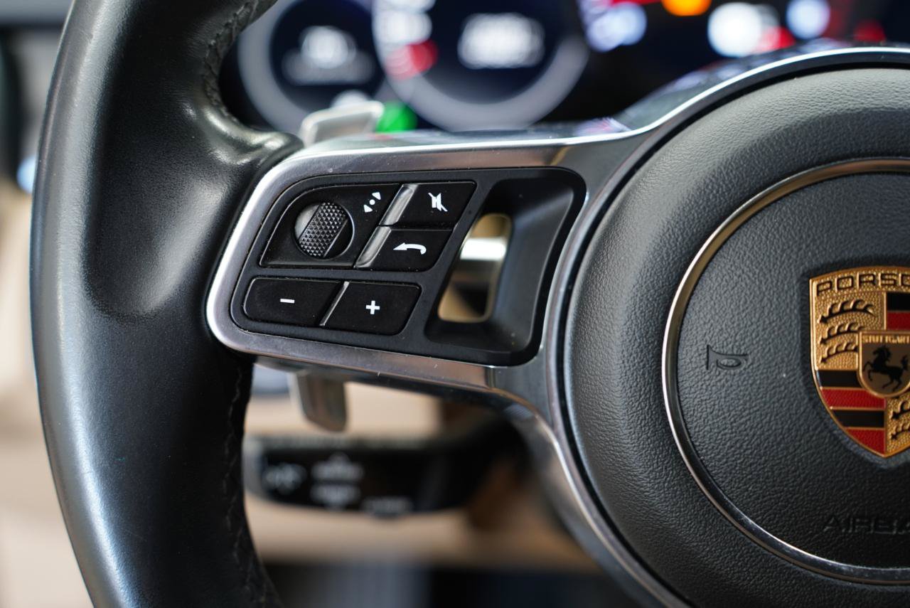 Used 2019 Porsche Cayenne AWD/4WD image 13