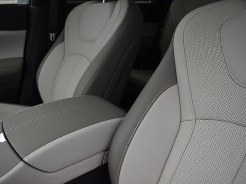 Used 2026 INFINITI QX60 Pure w/ Cargo Package FWD image 14