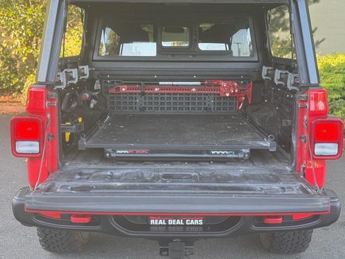 Used 2020 Jeep Gladiator Rubicon image 42