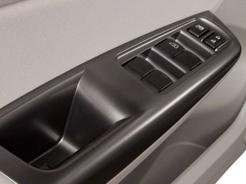 Used 2013 Subaru Forester 2.5X image 17